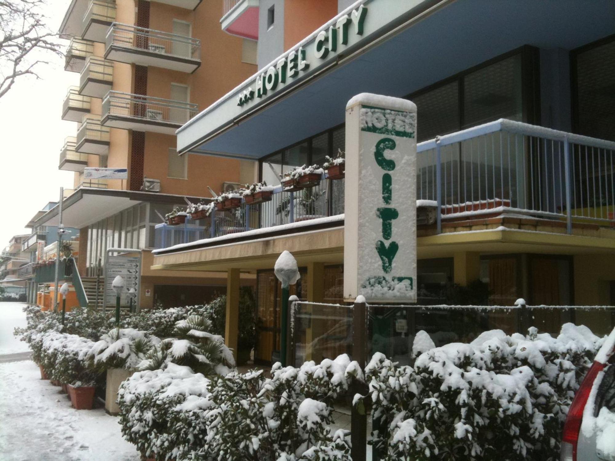 城市酒店 里米尼 外观 照片